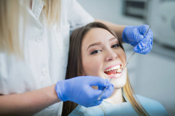 Best Wisdom Tooth Removal  in Floresville, TX